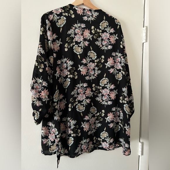 Terra and Sky Blouse / Flow top - Picture 5 of 6